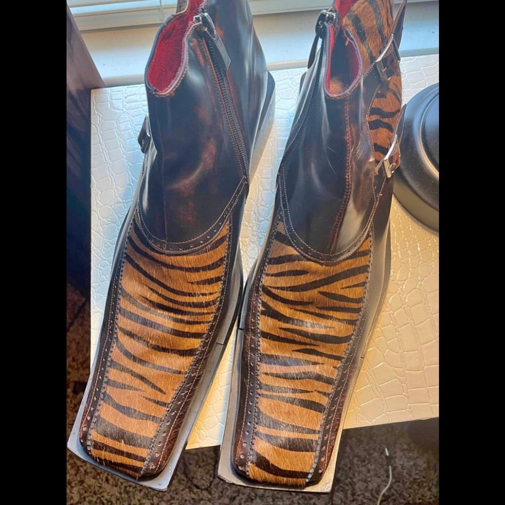 ZOTA Leather and Calf Hair Square Toe Men’s Boot